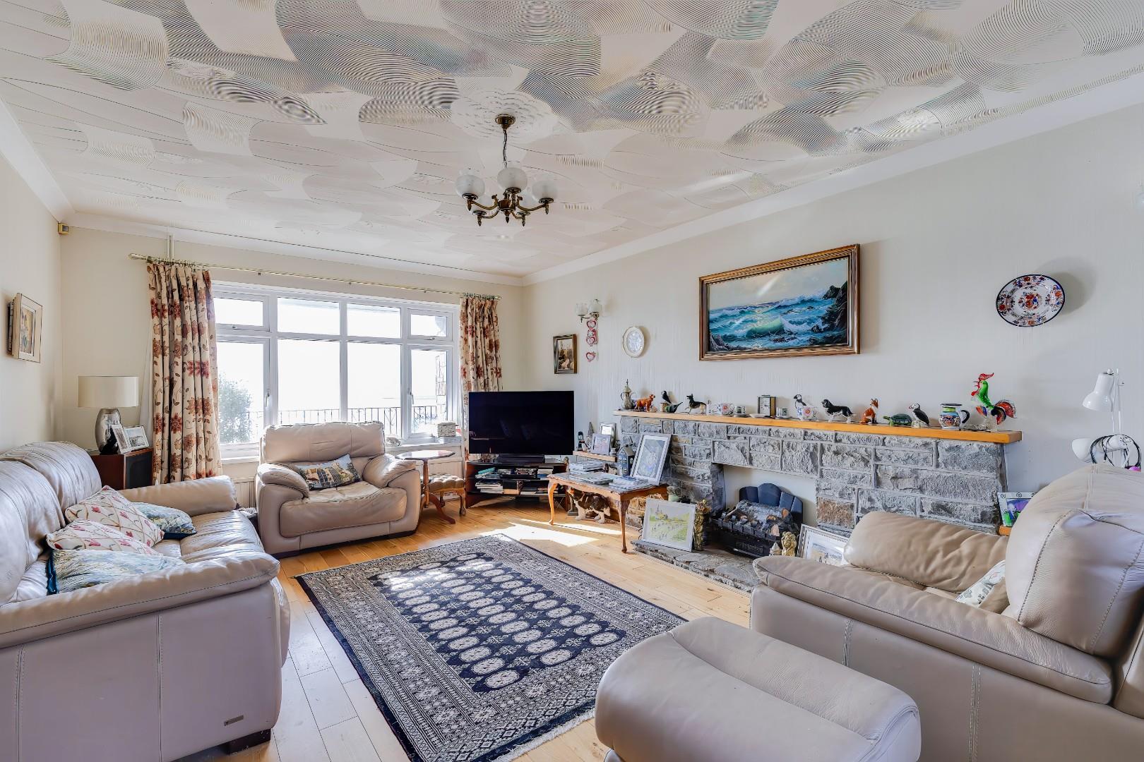 Main Road, Ogmore-by-sea, Vale of Glamorgan, CF32 0PW